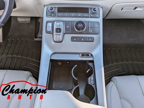 Used 2020 Hyundai Palisade SEL w/ Premium Package image 25