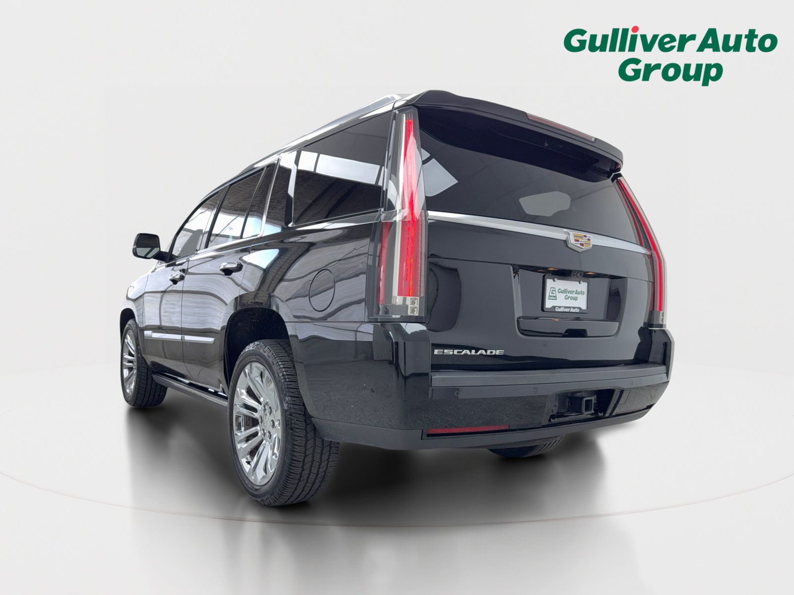 Used 2019 Cadillac Escalade Platinum AWD/4WD image 5