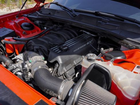 Used 2020 Dodge Challenger R/T Scat Pack w/ Dynamics Package image 19