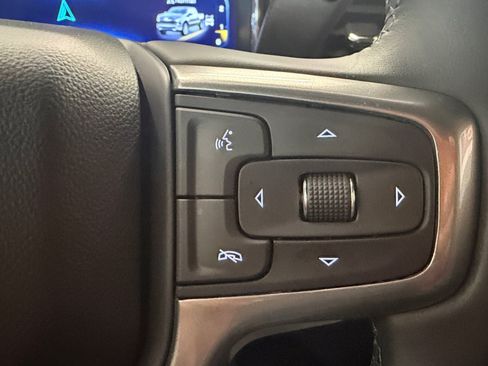 Used 2023 Chevrolet Silverado 1500 LT AWD/4WD image 33