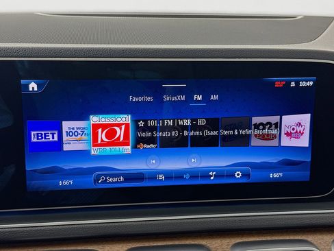 Used 2025 Mercedes-Benz GLE 350 4MATIC image 16