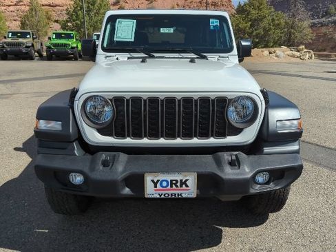 Used 2024 Jeep Wrangler Sport AWD/4WD image 2