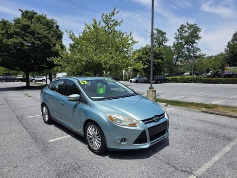 Used 2012 Ford Focus SEL FWD image 8