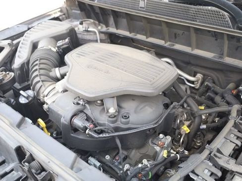 Used 2019 GMC Acadia SLE w/ LPO, Floor Liner Package AWD/4WD image 8