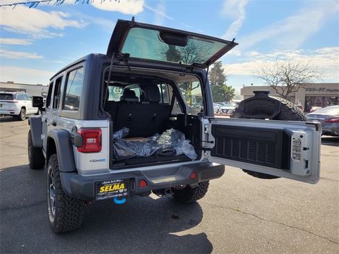 New 2023 Jeep Wrangler Unlimited Rubicon 4xe w/ Steel Bumper Group image 19