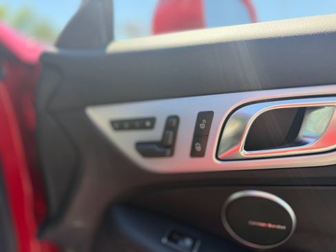 Used 2015 Mercedes-Benz SLK 250 image 28