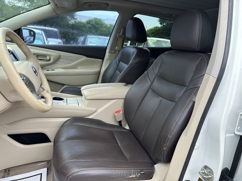 Used 2015 Nissan Murano SV w/ Premium Package FWD image 10
