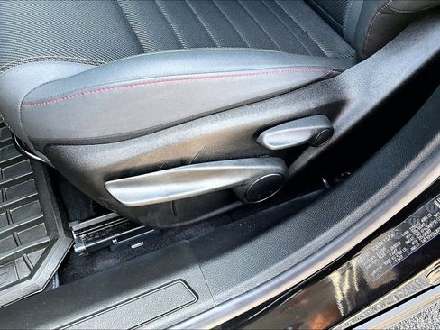 Used 2023 Dodge Hornet GT AWD/4WD image 38
