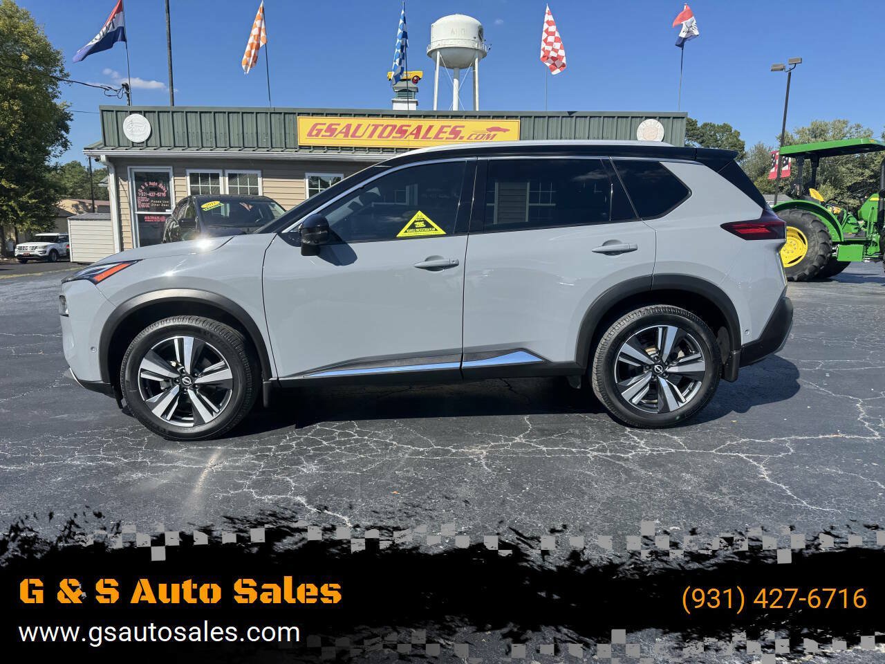 Used 2022 Nissan Rogue Platinum w/ Head-Up Display Package FWD image 1