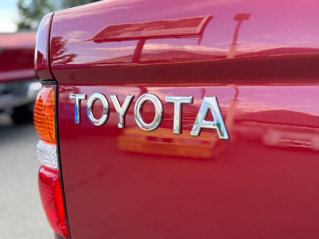 Used 2002 Toyota Tacoma 2WD Regular Cab image 96
