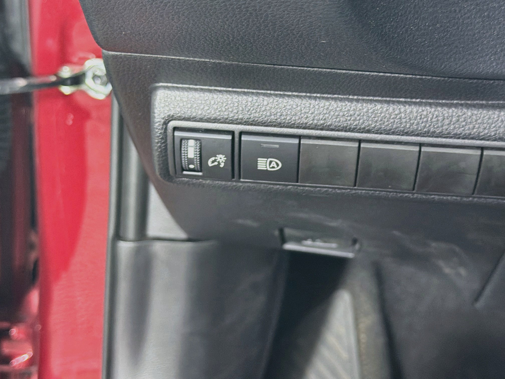Used 2026 Toyota Corolla LE FWD image 17