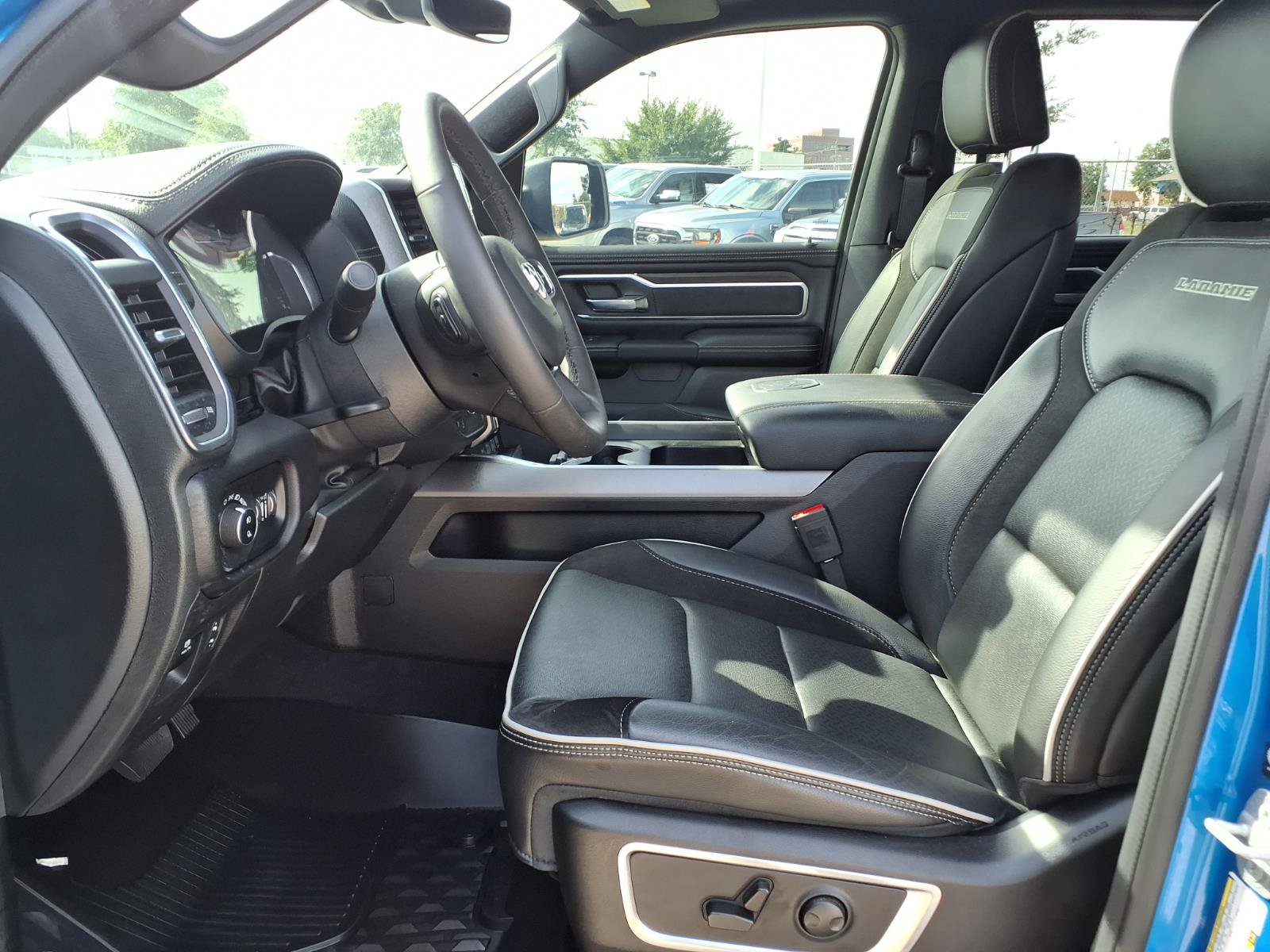 Used 2025 RAM 1500 Laramie w/ Night Edition AWD/4WD image 16