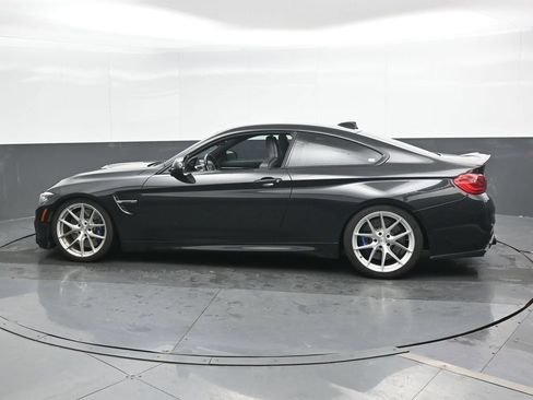 Used 2018 BMW M4 Coupe RWD image 9