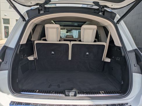 Used 2022 Mercedes-Benz GLS 450 4MATIC image 28