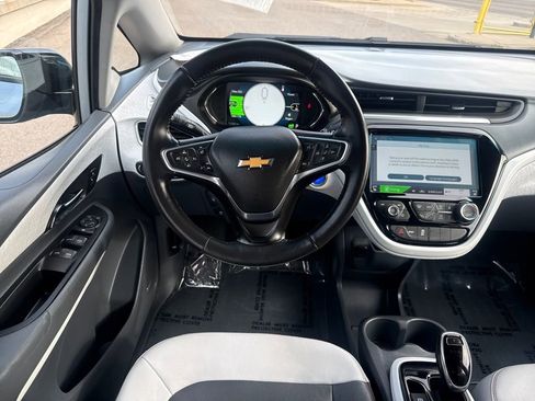 Used 2017 Chevrolet Bolt Premier w/ Driver Confidence II Package image 13