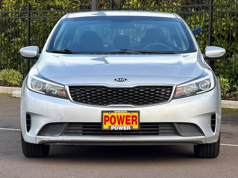 Used 2018 Kia Forte LX w/ LX Popular Package image 9