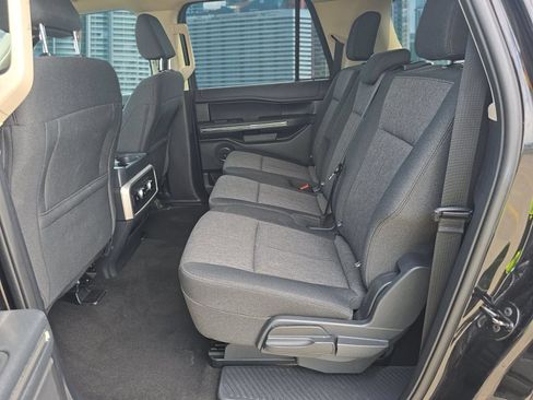 Used 2024 Ford Expedition Max XLT RWD image 9
