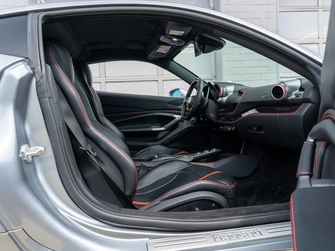 Used 2021 Ferrari F8 Tributo RWD image 48