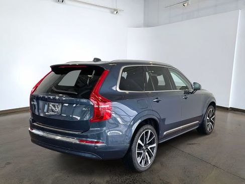 Used 2023 Volvo XC90 B6 Plus w/ Protection Package Premier AWD/4WD image 4