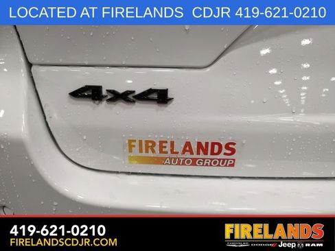 New 2026 Jeep Grand Cherokee Altitude AWD/4WD image 20