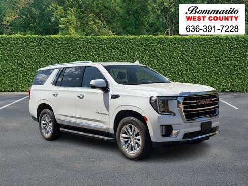 Used 2022 GMC Yukon SLT AWD/4WD image 1