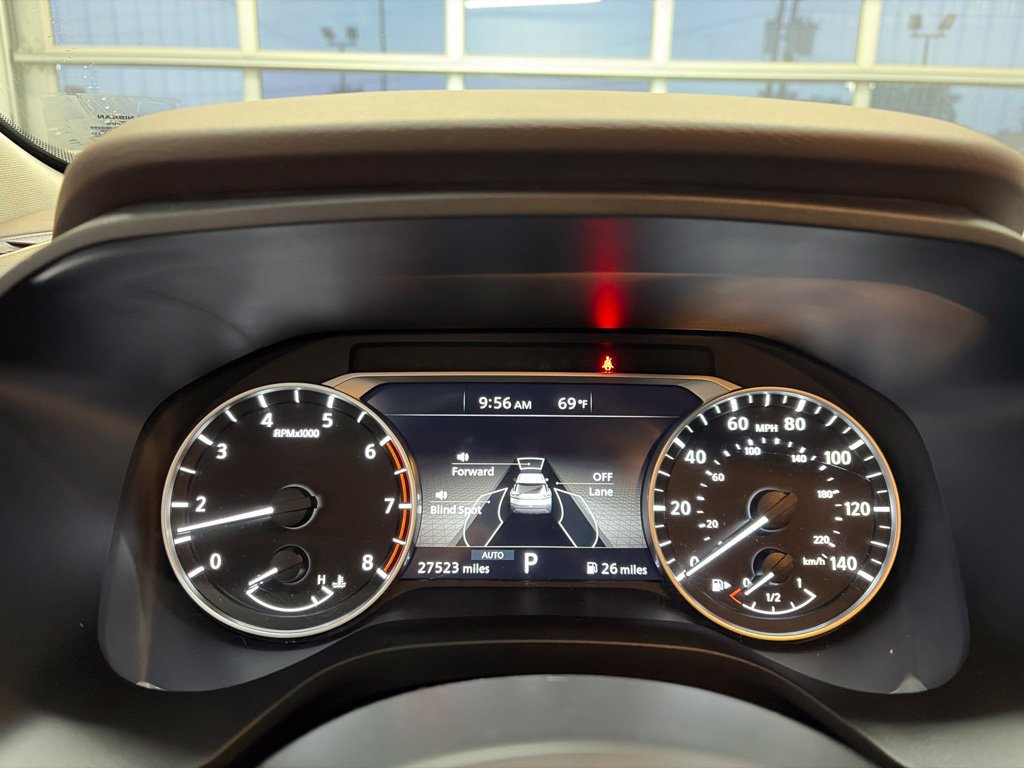 Used 2023 Nissan Rogue S AWD/4WD image 22