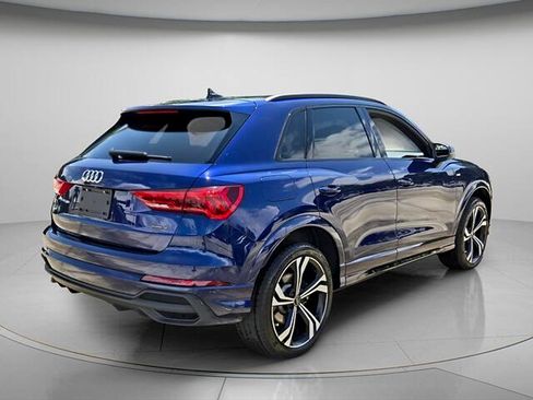 Used 2024 Audi Q3 2.0T Premium Plus w/ Premium Plus Package AWD/4WD image 7