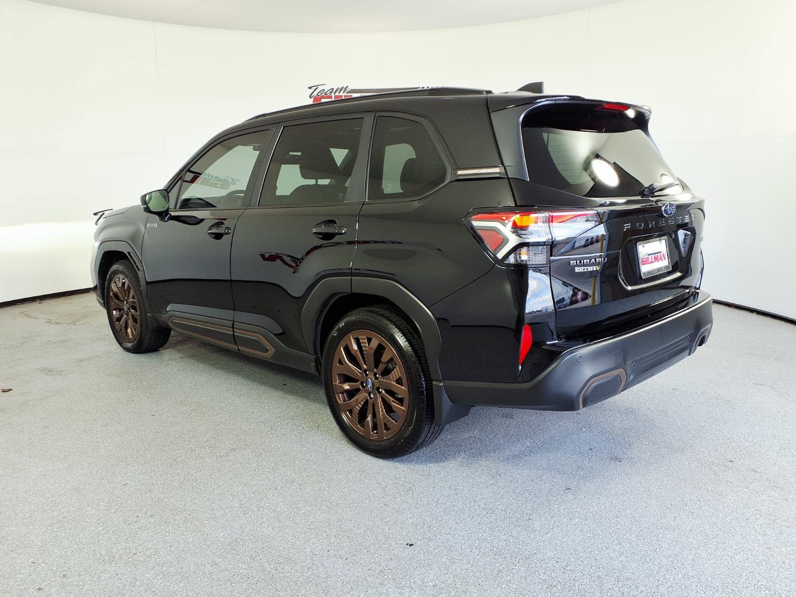 Used 2025 Subaru Forester Sport AWD/4WD image 4