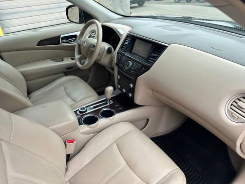 Used 2013 Nissan Pathfinder SL w/ Trailer Tow Pkg AWD/4WD image 28