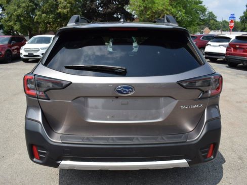 Used 2021 Subaru Outback Premium w/ Tech Package 1 AWD/4WD image 10