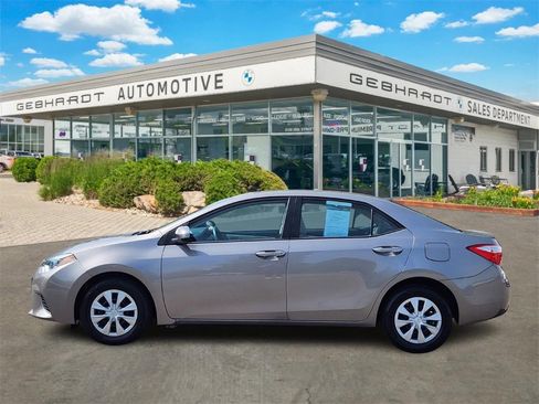Used 2014 Toyota Corolla LE image 4