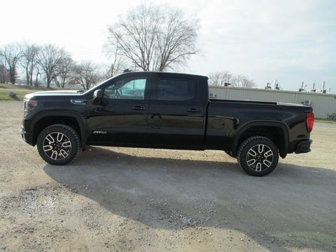 New 2026 GMC Sierra 1500 AT4 w/ AT4 Premium Package image 8