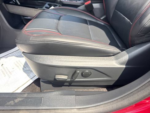 Used 2025 Ford Mustang Mach-E Premium w/ Sport Appearance Package AWD/4WD image 32