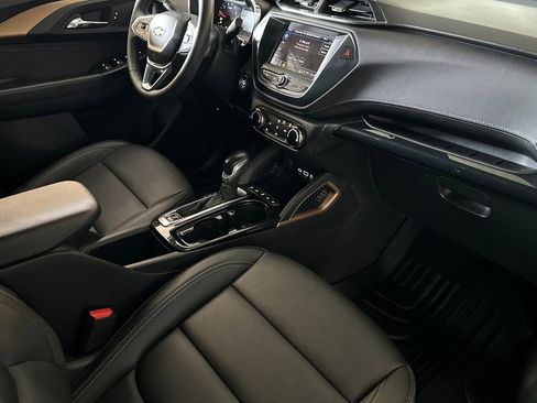 Used 2023 Chevrolet TrailBlazer ACTIV FWD image 13