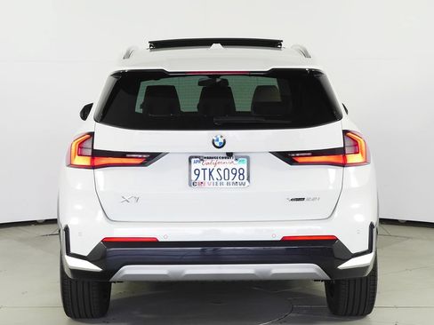 Used 2025 BMW X1 xDrive28i w/ Convenience Package AWD/4WD image 8
