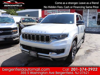 Used 2025 Jeep Wagoneer Series II w/ 8-Passenger Seating Package