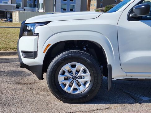 New 2026 Nissan Frontier S image 6