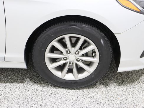 Used 2018 Hyundai Sonata SE image 5