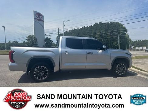 Used 2024 Toyota Tundra Limited AWD/4WD image 2