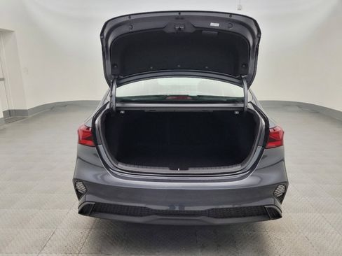 Used 2022 Kia Forte LXS image 29