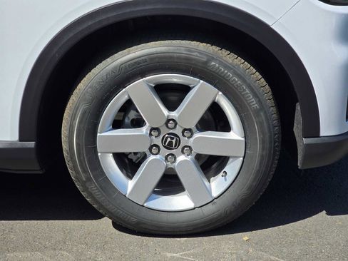 New 2026 Honda Prologue EX image 9