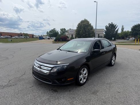 Used 2012 Ford Fusion SE FWD image 1