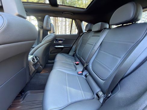 Used 2026 Mercedes-Benz GLC 300 image 14