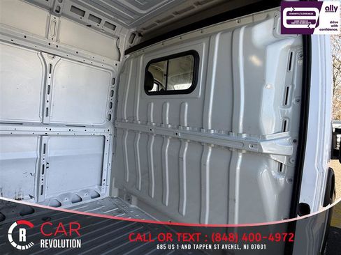 Used 2025 RAM ProMaster 3500 w/ Convenience Group FWD image 11