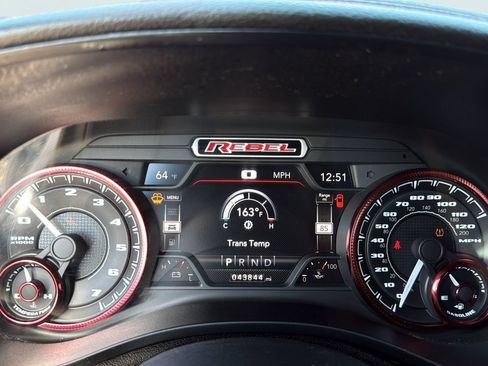 Used 2019 RAM 1500 Rebel w/ Rebel Level 1 Equipment Group AWD/4WD image 11