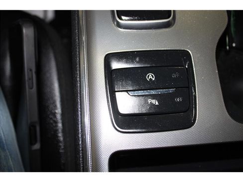 Used 2024 Ford Edge Titanium image 35