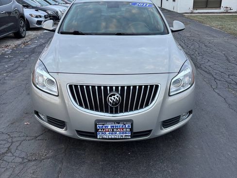 Used 2011 Buick Regal CXL Turbo w/ TO7 Preferred Equipment Group image 2