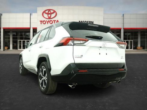 New 2025 Toyota RAV4 XSE image 15