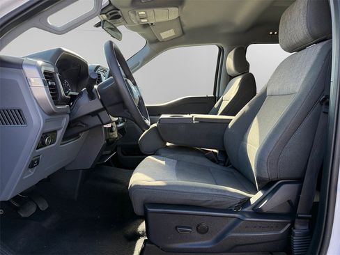 Certified 2023 Ford F150 XLT image 9