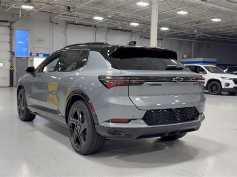 New 2026 Chevrolet Equinox EV RS image 8